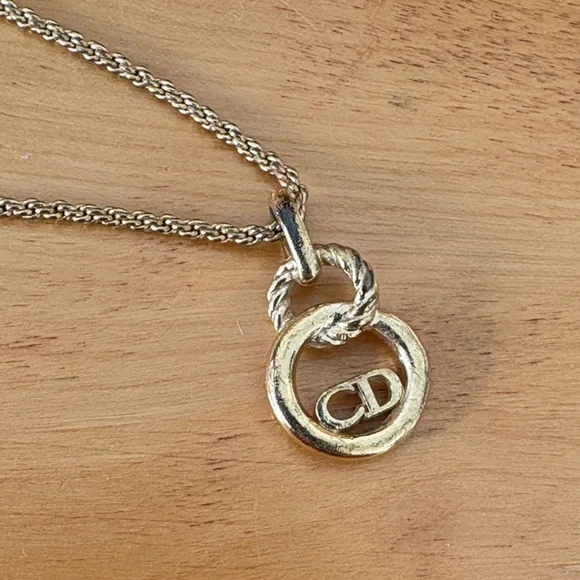 Christian Dior CD Circle Logo Pendant Necklace Gold Rope Chain 15.5-17.5" - Picture 9 of 13
